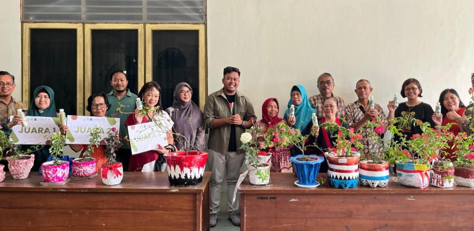 Mahasiswa UMY Ubah Limbah Popok Jadi Pupuk, Raih Pendanaan 3.000 Euro